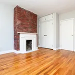 Rent 2 bedroom apartment in Brooklyn