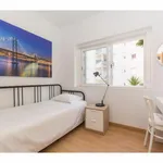 Rent 4 bedroom apartment in Lisbon