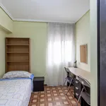 Rent 3 bedroom apartment in Valencia