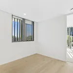 Rent 3 bedroom apartment in Gold Coast City