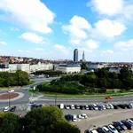 Rent 2 bedroom apartment of 83 m² in Nantes