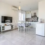 Rent 2 bedroom apartment of 57 m² in Split - Okolica