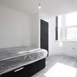 Rent 6 bedroom house in Cardiff