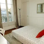 Appartement de 84 m² avec 3 chambre(s) en location à Paris