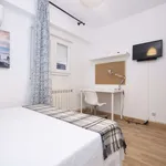 Rent a room of 100 m² in alcala_de_henares