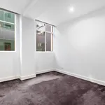 Rent 2 bedroom apartment in Melbourne