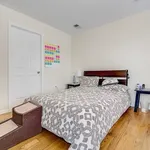 Rent 3 bedroom apartment in Jersey City