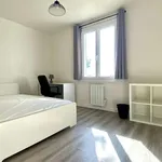 Rent 4 bedroom apartment of 73 m² in Tours