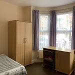 2 Bedrooms in a HMO House - Viewing Highly Recommended