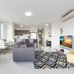 Rent 1 bedroom apartment in Woolloongabba