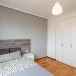 Alquilar 3 dormitorio apartamento en Valencia