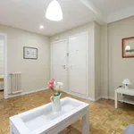 Rent a room of 120 m² in madrid