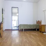 Rent 9 bedroom apartment in Madrid