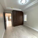 Rent 3 bedroom house in Queens