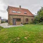 Huur 2 slaapkamer huis van 1145 m² in Enines