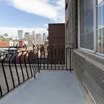 Rent 1 bedroom apartment in Montreal