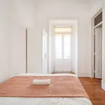 Rent 8 bedroom apartment in Lisbon