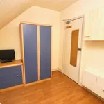 Rent 11 bedroom flat in London