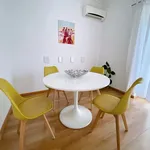 Rent 2 bedroom apartment of 90 m² in Lisbon