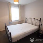 Rent 2 bedroom flat in Aberdeen