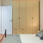 Rent 1 bedroom apartment in Florence