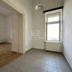 Rent 2 bedroom apartment of 75 m² in Székesfehérvár