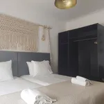 Rent 3 bedroom apartment in Porto