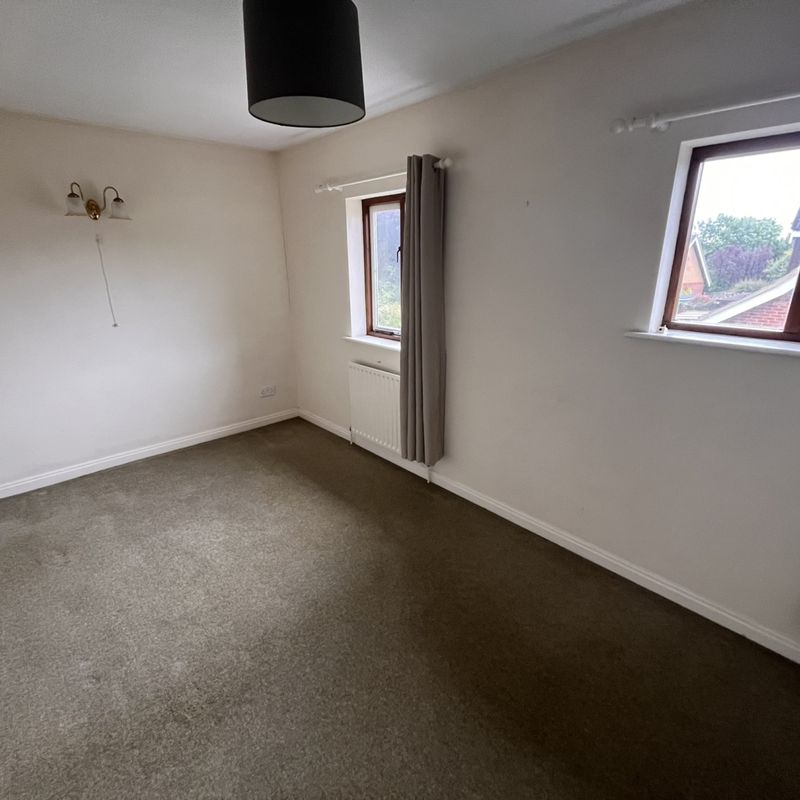 apartment for rent in Park Road, New Milton, Hampshire, BH25 Barton on Sea