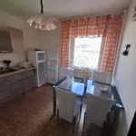 Pronajměte si 3 ložnic/e byt o rozloze 68 m² v Podbořany