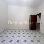 Affitto 4 camera appartamento di 138 m² in Reggio Calabria