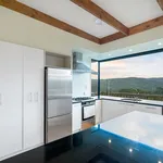 Rent 4 bedroom house in Waitākere Ranges