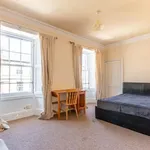 Rent 3 bedroom flat in Scotland