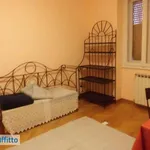 Rent 4 bedroom apartment of 90 m² in Triest