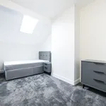 Rent 5 bedroom house in Leeds