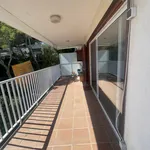 Alquilo 3 dormitorio apartamento de 61 m² en Castelldefels