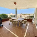 Alquilo 3 dormitorio apartamento de 138 m² en Marbella