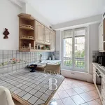 Appartement de 84 m² avec 3 chambre(s) en location à Paris