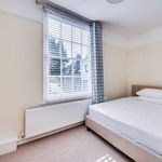 Rent 5 bedroom flat in South East England