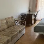 Rent 4 bedroom apartment in Athens