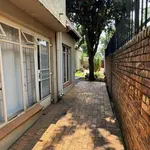 Rent 6 bedroom house in Pretoria