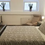 Miete 2 Schlafzimmer wohnung von 65 m² in Berlin