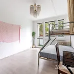 Rent 3 bedroom apartment in Prague