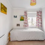 Rent 5 bedroom house in South East England