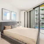 Rent 2 bedroom apartment of 75 m² in London