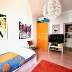 Rent 5 bedroom apartment of 105 m² in Bellano