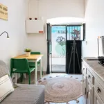 Rent 1 bedroom apartment in Lisbon