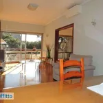 Rent 5 bedroom apartment of 145 m² in Rome