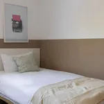 Rent a room in madrid