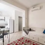 Rent 2 bedroom apartment of 30 m² in Como