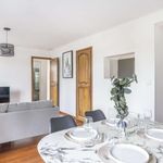 Rent 4 bedroom apartment of 72 m² in Marseille